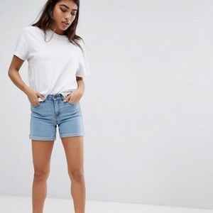 Noisy May roll hem denim short ASOS WL